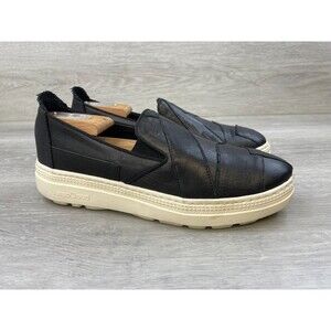 Gravity Defyer G-defy Orpha TB7216FL Women 8M Black Leather Slip-On Flat Loafers